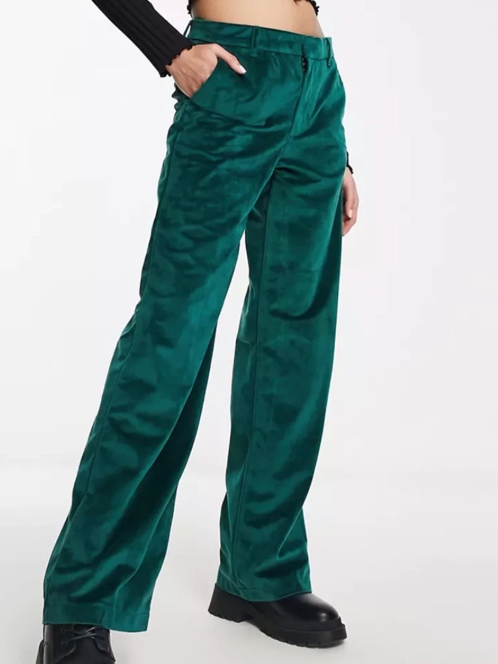 Levi’s green baggy velvet cropped trousers size 27